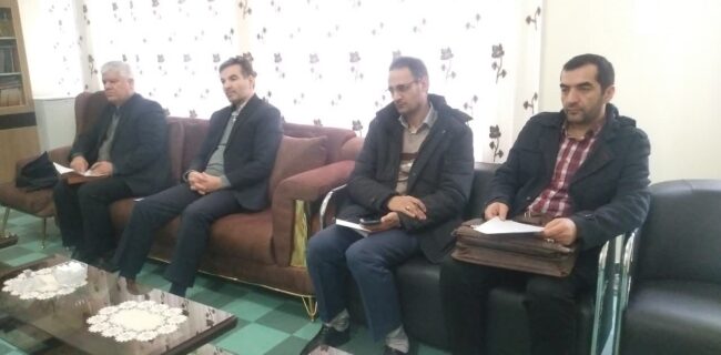 جلسه ستاد شاهد و ایثارگر آموزش‌وپرورش اهر تشکیل شد